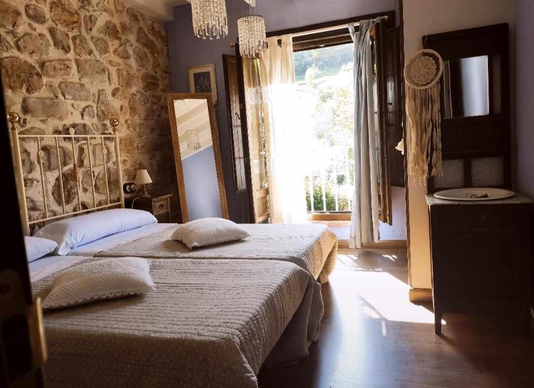 La Gesta Picos De Europa Villa Poo  Kültér fotó